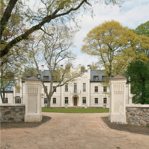Rumene Manor